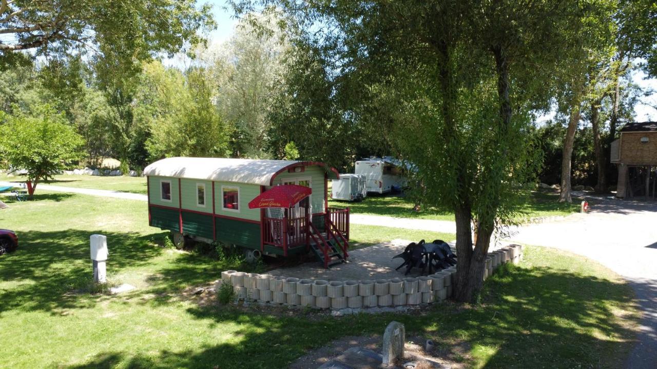 Camping Belle Riviere Chaniers エクステリア 写真